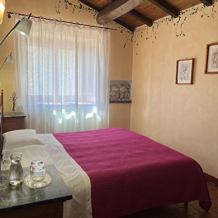 Locanda Sul Lago Santo Stefano Di Sessanio Bagian luar foto